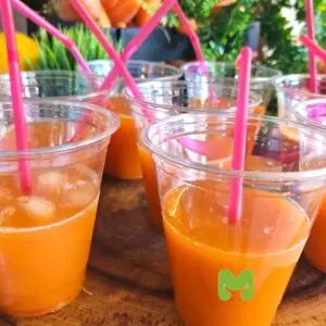 דוכן פירות מיץ סחוט טבעי