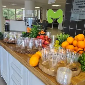 דוכן פירות מיץ סחוט טבעי